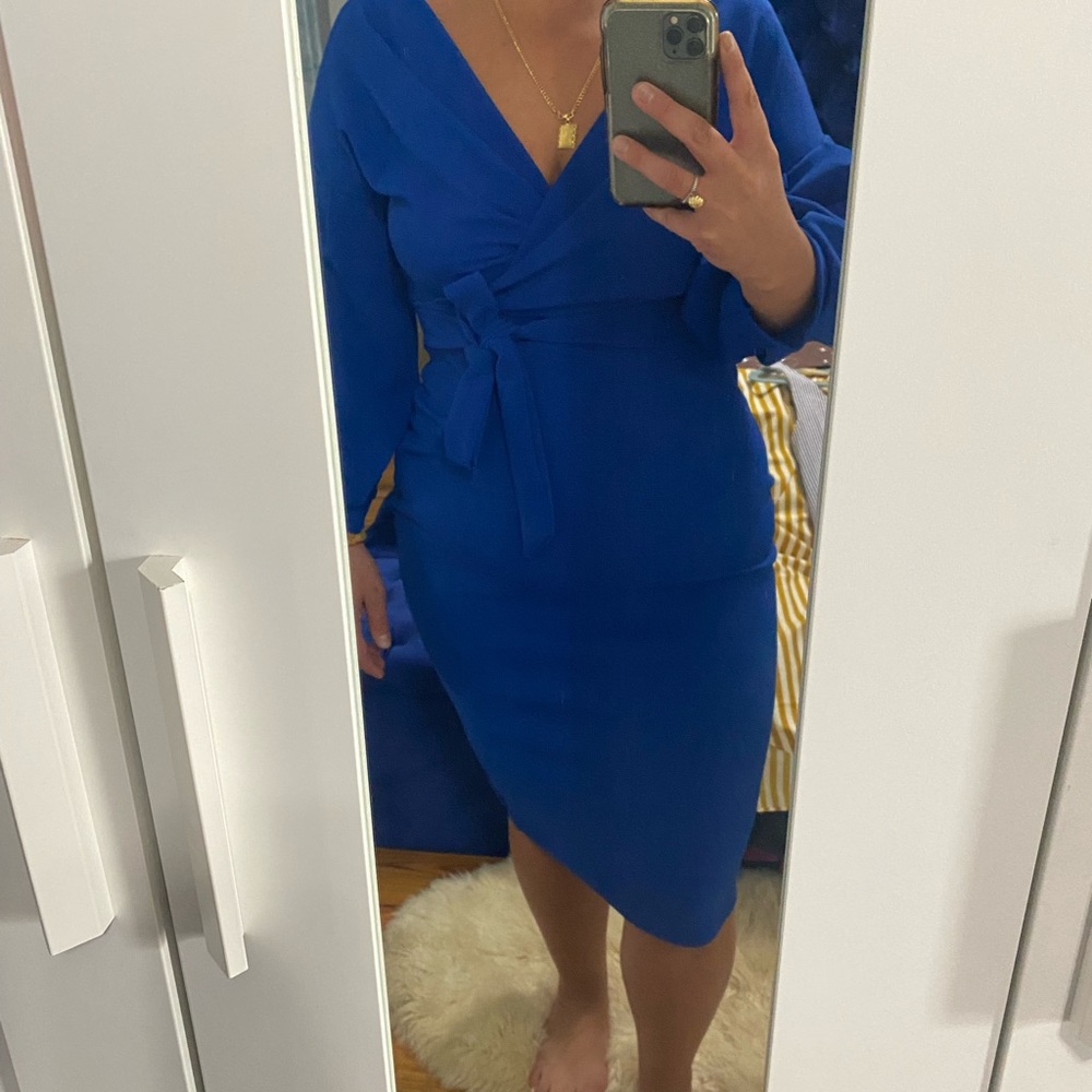 Electric blue puff sleeve midi dress